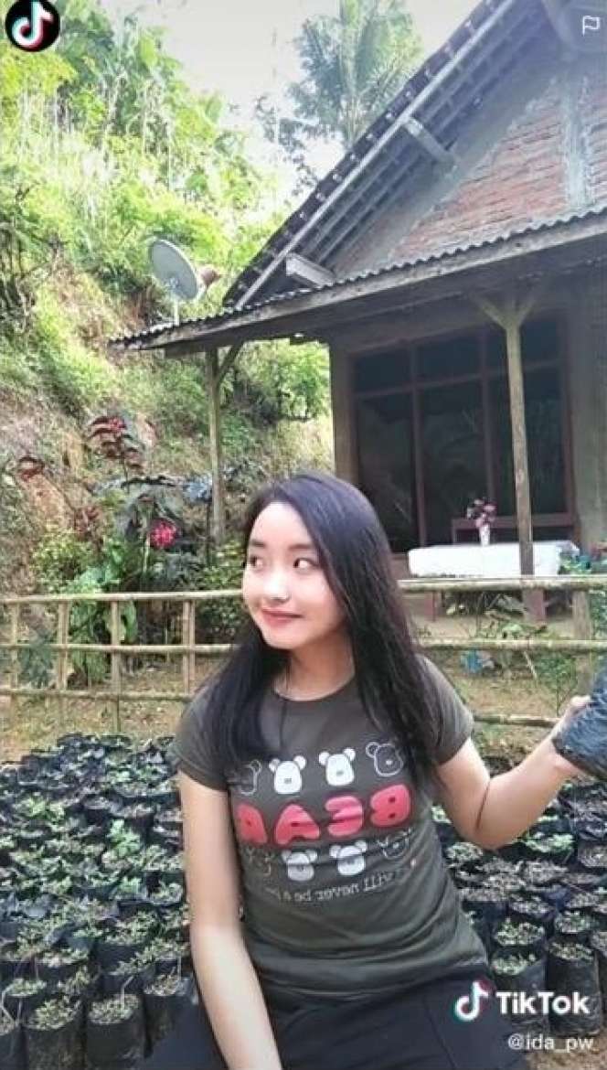 10 Potret Rumah Seleb Tiktok Terkenal, Hunian Baru Cimoy Montok Kini Berubah Drastis!