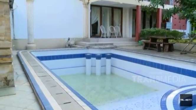 7 Potret Rumah Dhawiya Anak Elvi Sukaesih, Ruangannya Nggak Ada Sekat!