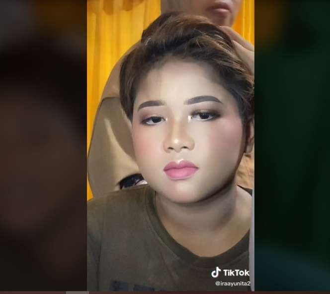 9 Potret Transformasi Cewek Tomboi Setelah Dirias MUA, Berubah Drastis Bikin Melongo!