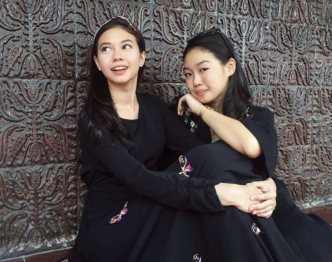 10 Potret Cantiknya Reina Meisila Kato, Adik Yuki Kato Parasnya ‘Jepang’ Banget!