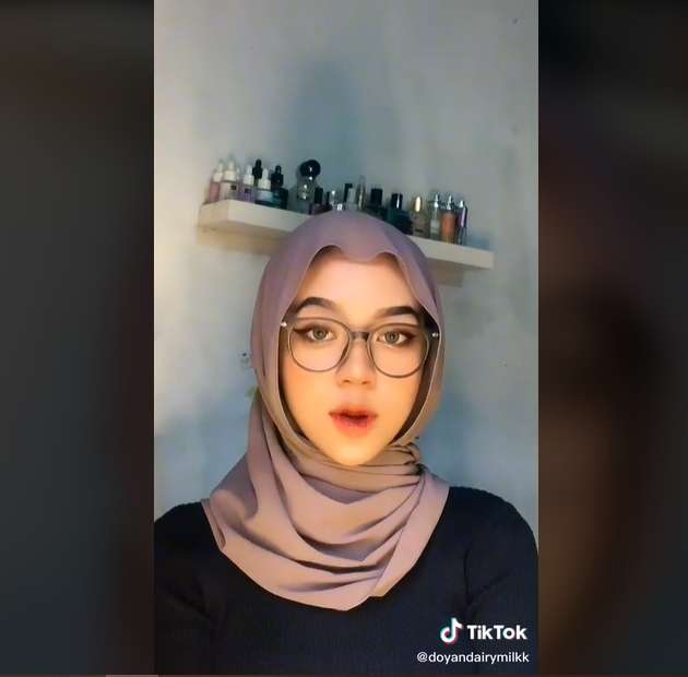 7 Foto Transformasi Cewek Buruh Pabrik, Awalnya Dihina Kucel Pas Dandan Cantiknya Bukan Main!