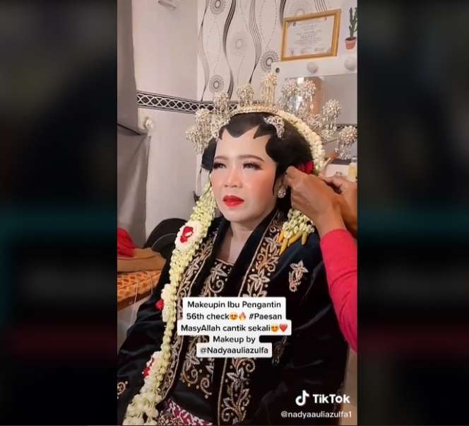 10 Foto Tranformasi Nenek 56 Tahun Usai Dimakeup, Berubah Jadi Gadis Cantik Usia 20 Tahun!