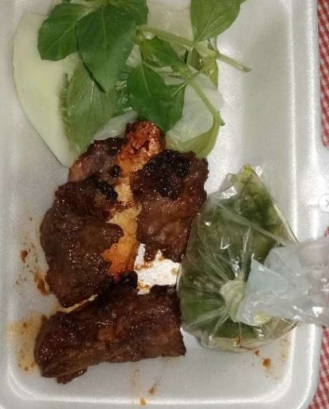 Penampakan 10 Makanan Tak Sesuai Ekspektasi yang Dibeli via Ojol
