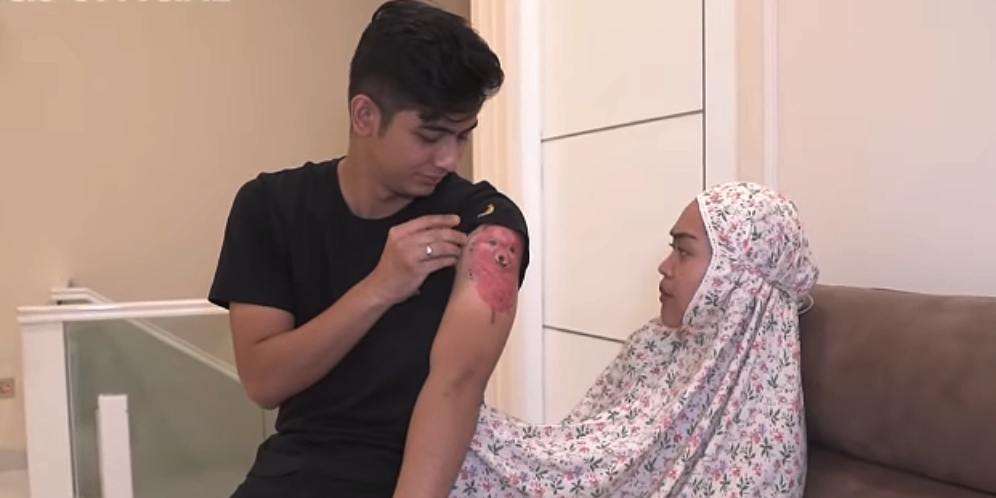 5 Momen Ria Ricis Marah sampai Istighfar Lihat Tato di Lengan Ryan