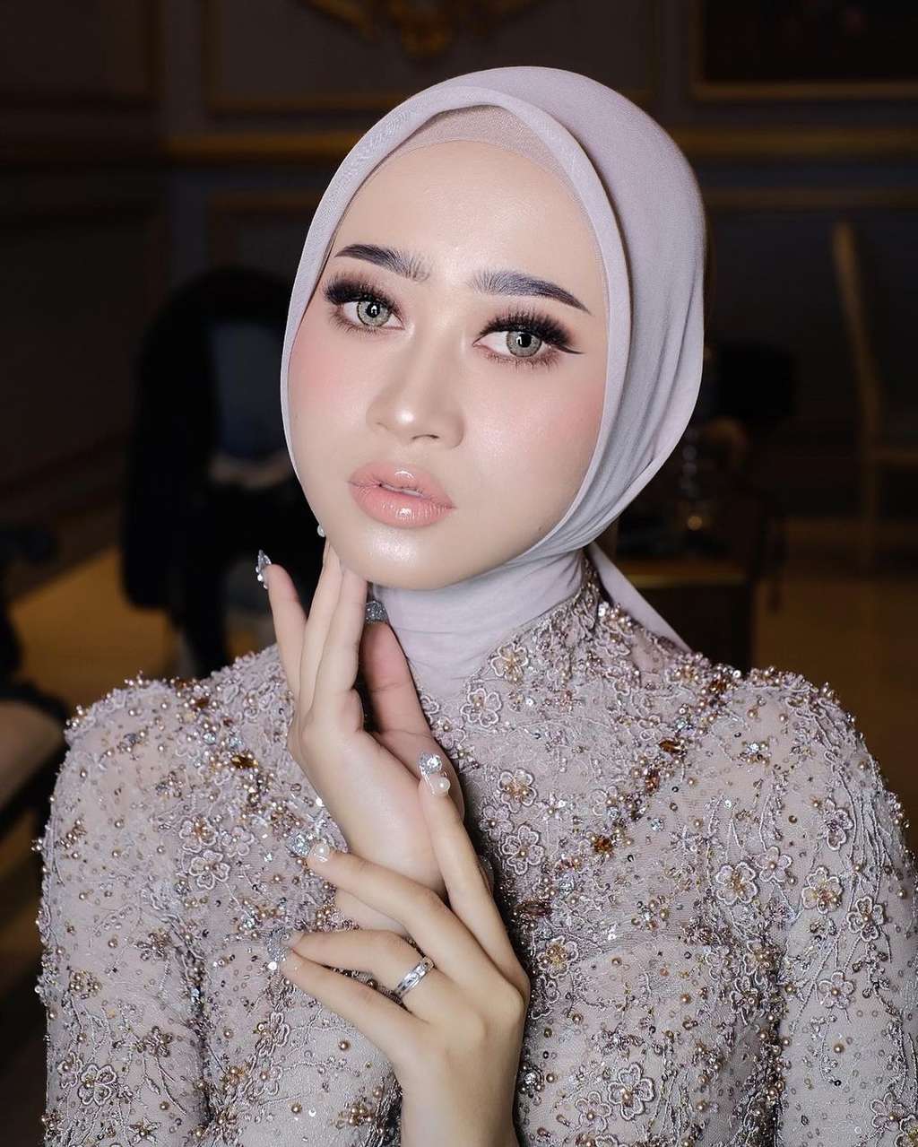 9 Potret Hemas Nura, Dokter Cantik yang Resmi Dipersunting Danang D’Academy