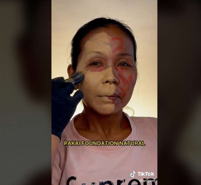 8 Foto Transformasi Pedagang Sayur Usai Dirias MUA, Cantik Banget Sampai Dikira Orang Lain!