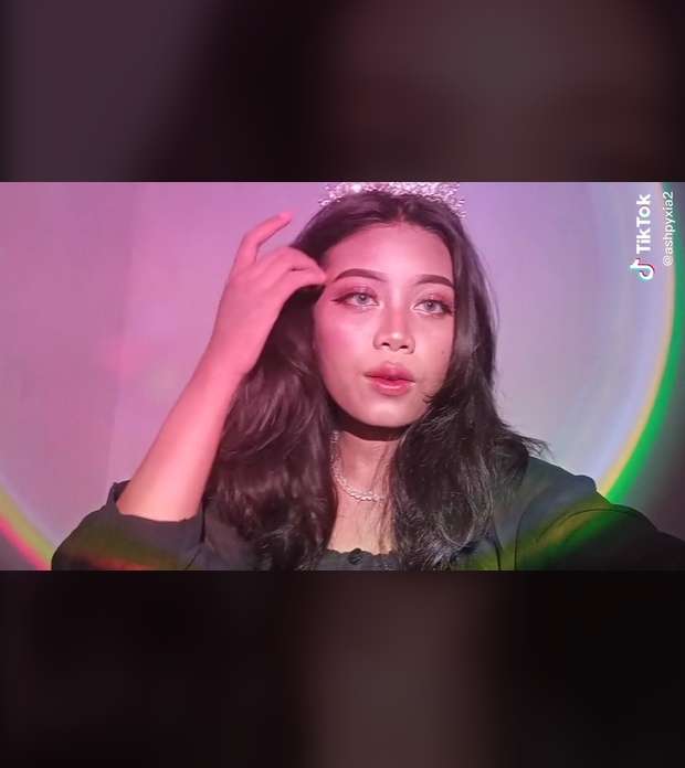 Dikira Polos, 8 Foto Transformasi Siswi SMA ini Bikin Tercengang, Beda 180 Derajat!