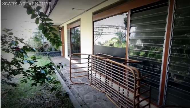 8 Potret Rumah Terbengkalai Milik Artis Sinetron, Ada Kamar Khusus yang Tak Boleh Dimasuki 
