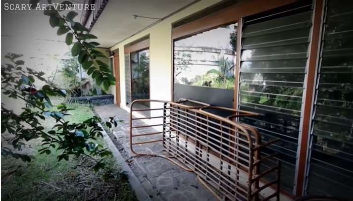 8 Potret Rumah Terbengkalai Milik Artis Sinetron, Ada Kamar Khusus yang Tak Boleh Dimasuki 