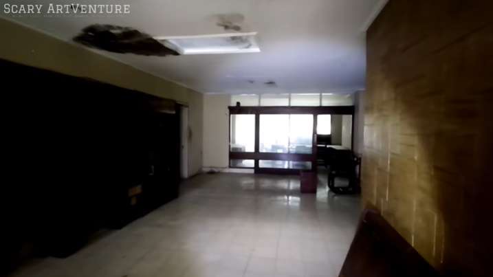 8 Potret Rumah Terbengkalai Milik Artis Sinetron, Ada Kamar Khusus yang Tak Boleh Dimasuki 