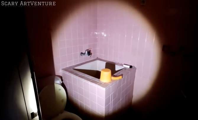 8 Potret Rumah Terbengkalai Milik Artis Sinetron, Ada Kamar Khusus yang Tak Boleh Dimasuki 