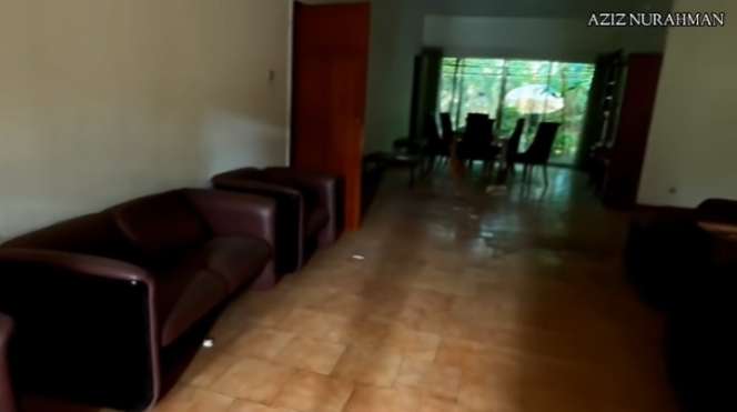 9 Penampakan Rumah Terbengkalai Bekas Pesugihan, Ada Sarang Ular dan Ruangan Aneh!