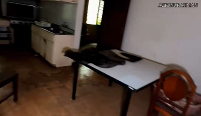 9 Penampakan Rumah Terbengkalai Bekas Pesugihan, Ada Sarang Ular dan Ruangan Aneh!