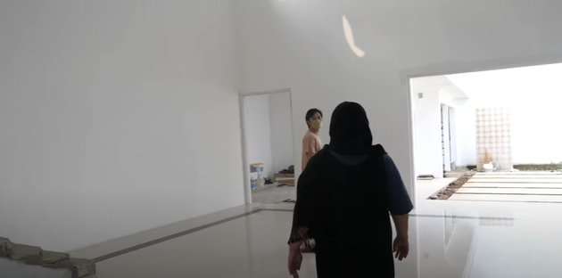 Penampakan Rumah Mewah Rizky Nazar, Punya Banyak Kamar!