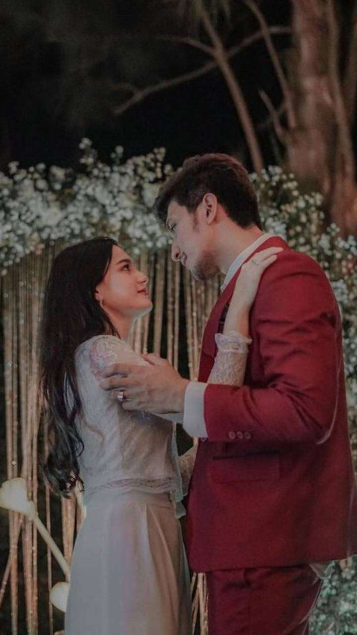 Potret Lamaran Adik Ammar Zoni, Wajah Calon Ipar Disebut Mirip Irish Bella!