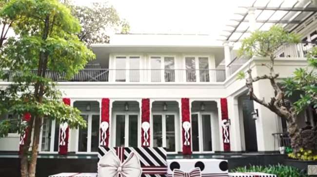 Penampakan Rumah Mewah Fitria Yusuf Anak Jusuf Hamka Bos Jalan Tol, Bak Istana Modern!