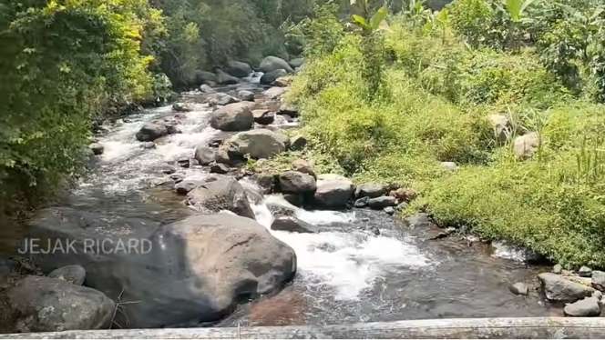 8 Foto Indahnya Kampung Tersembunyi di Lembah Madiun, Hanya Bisa Lihat Sinar Matahari 7 Jam!