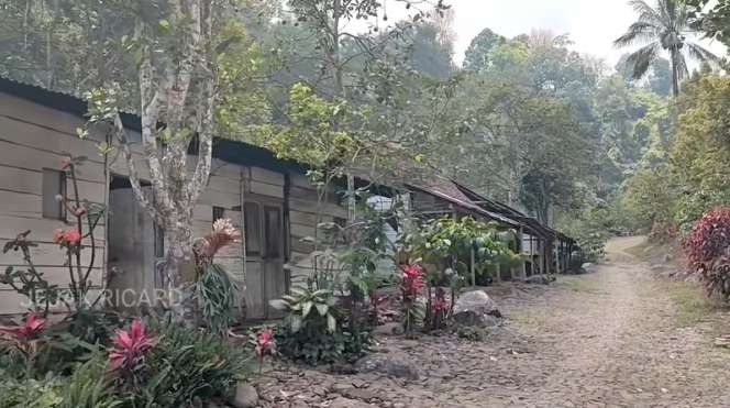 8 Foto Indahnya Kampung Tersembunyi di Lembah Madiun, Hanya Bisa Lihat Sinar Matahari 7 Jam!