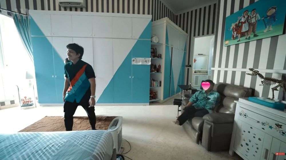 8 Potret Kamar Tidur Amora Lemos yang Jarang Tersorot, Mewah Banget Penuh Mainan Mahal!