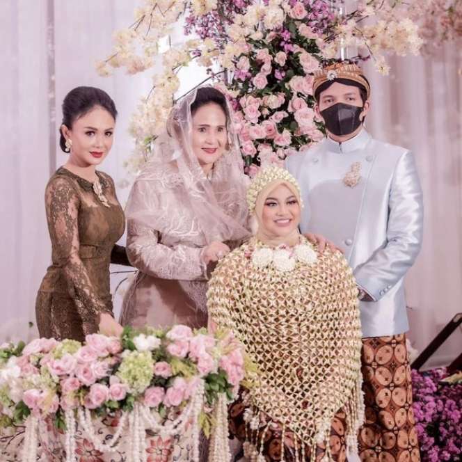 Potret Pesohor yang Hadir di Acara 7 Bulanan Aurel Hermansyah, Ada Fuji dan Gala Sky