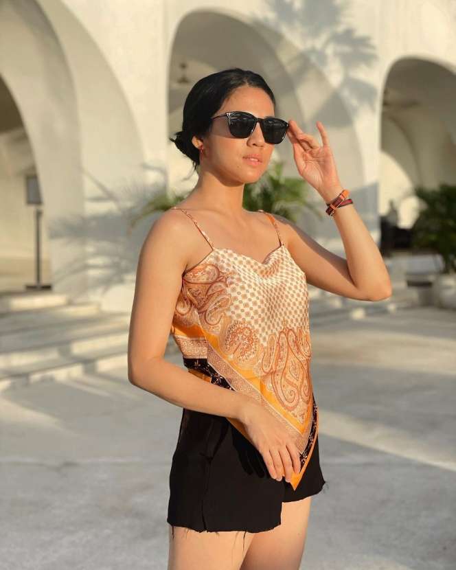 Potret Terbaru DJ Una, Aura Cantiknya Kian Terpancar usai Menjanda
