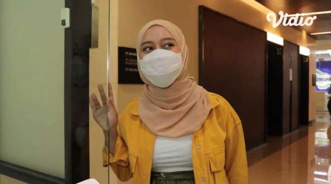 Bisnis Kosmetik, Begini Penampakan Kantor Lesty Kejora, Ada Laboratorium yang Luas!