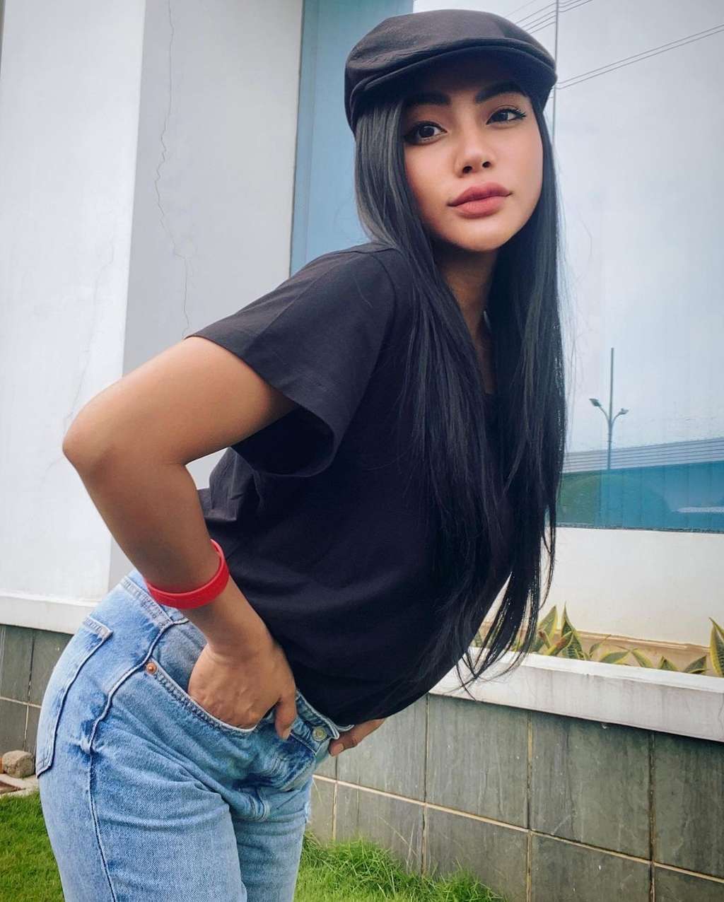 10 Potret Tisya Erni Mantan Model Majalah Dewasa yang Kini Jadi Pedangdut, Pernah Dekat dengan Sule
