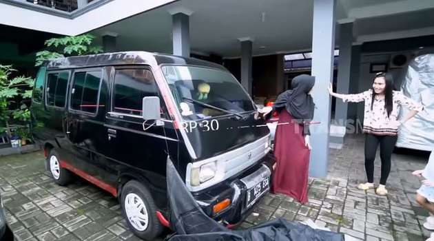 9 Potret Mobil Artis Sebelum VS Sesudah Sukses, Dulu Seharga Rp30 Juta Kini Miliaran!