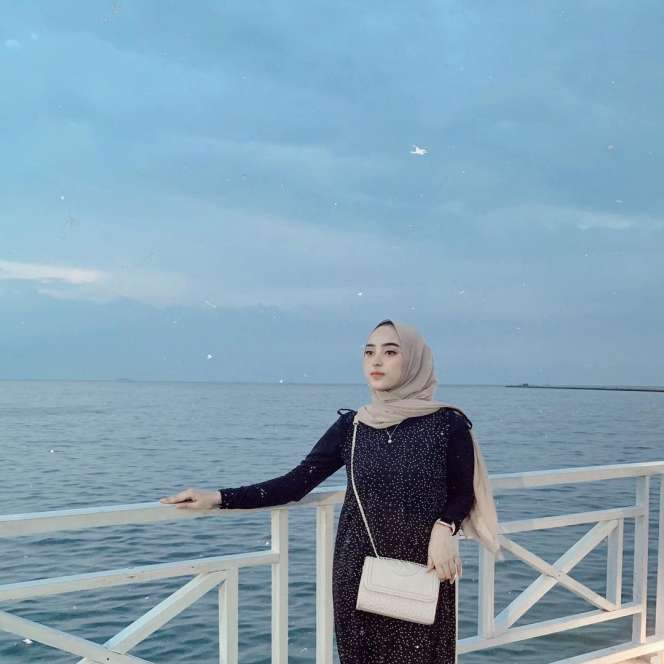 Pesona Dinan Fajrina, Istri Crazy Rich Bandung Doni Salmanan Bak Barbie Arab