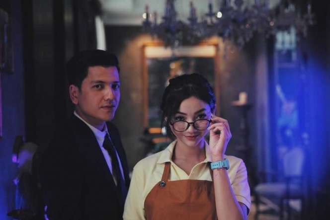 8 Pasangan Artis Hasil Perjodohan Netizen, Terbaru Thariq & Fuji Kawal Sampai Pacaran!