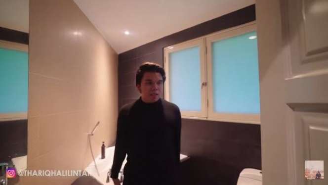 12 Potret Kamar Thariq Halilintar yang Super Mewah, Bikin Syok Kasurnya Bisa 'Nyanyi'
