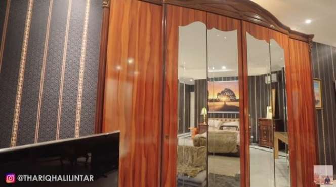 12 Potret Kamar Thariq Halilintar yang Super Mewah, Bikin Syok Kasurnya Bisa 'Nyanyi'