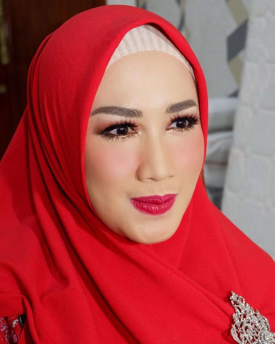 10 Potret Terbaru Melinda 'Cinta Satu Malam' yang Kini Jadi Istri Pejabat, Bikin Pangling Makin Cantik dan Berkelas!