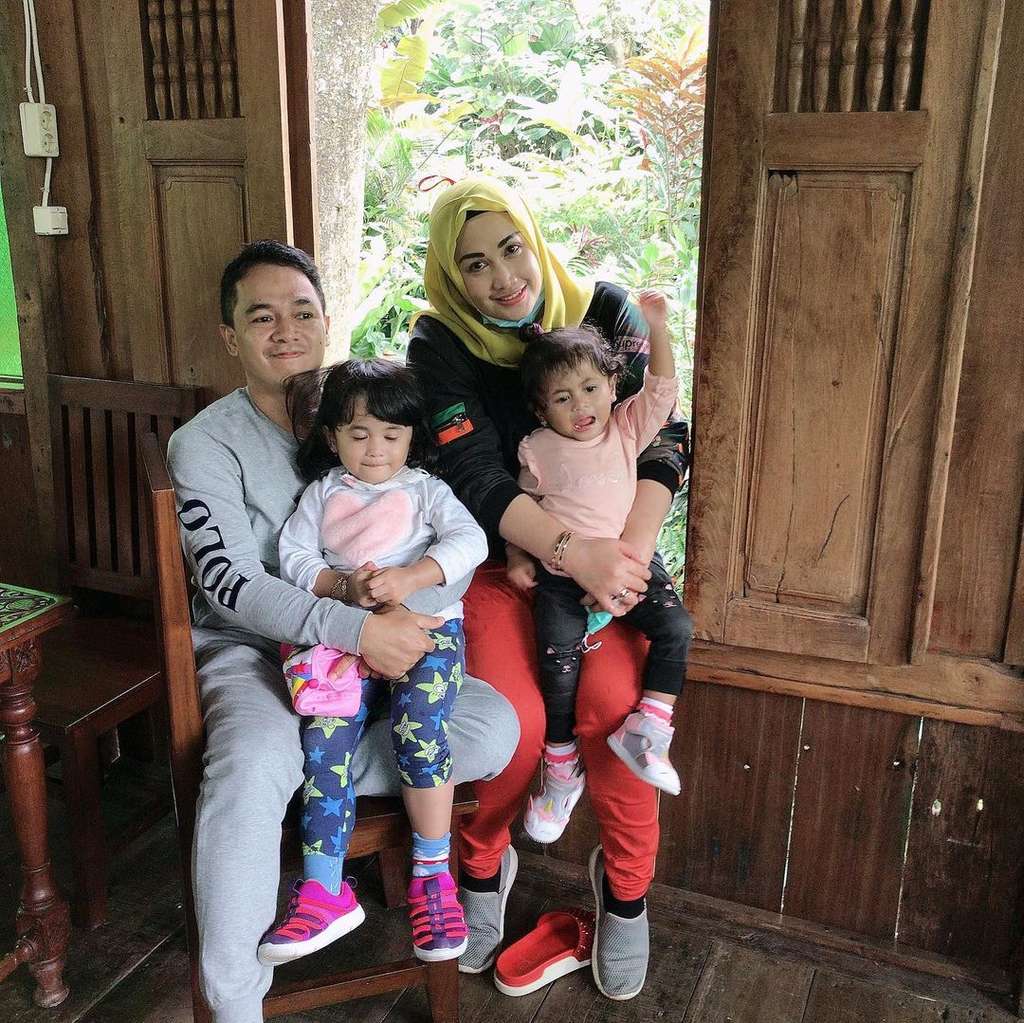 10 Potret Terbaru Melinda 'Cinta Satu Malam' yang Kini Jadi Istri Pejabat, Bikin Pangling Makin Cantik dan Berkelas!