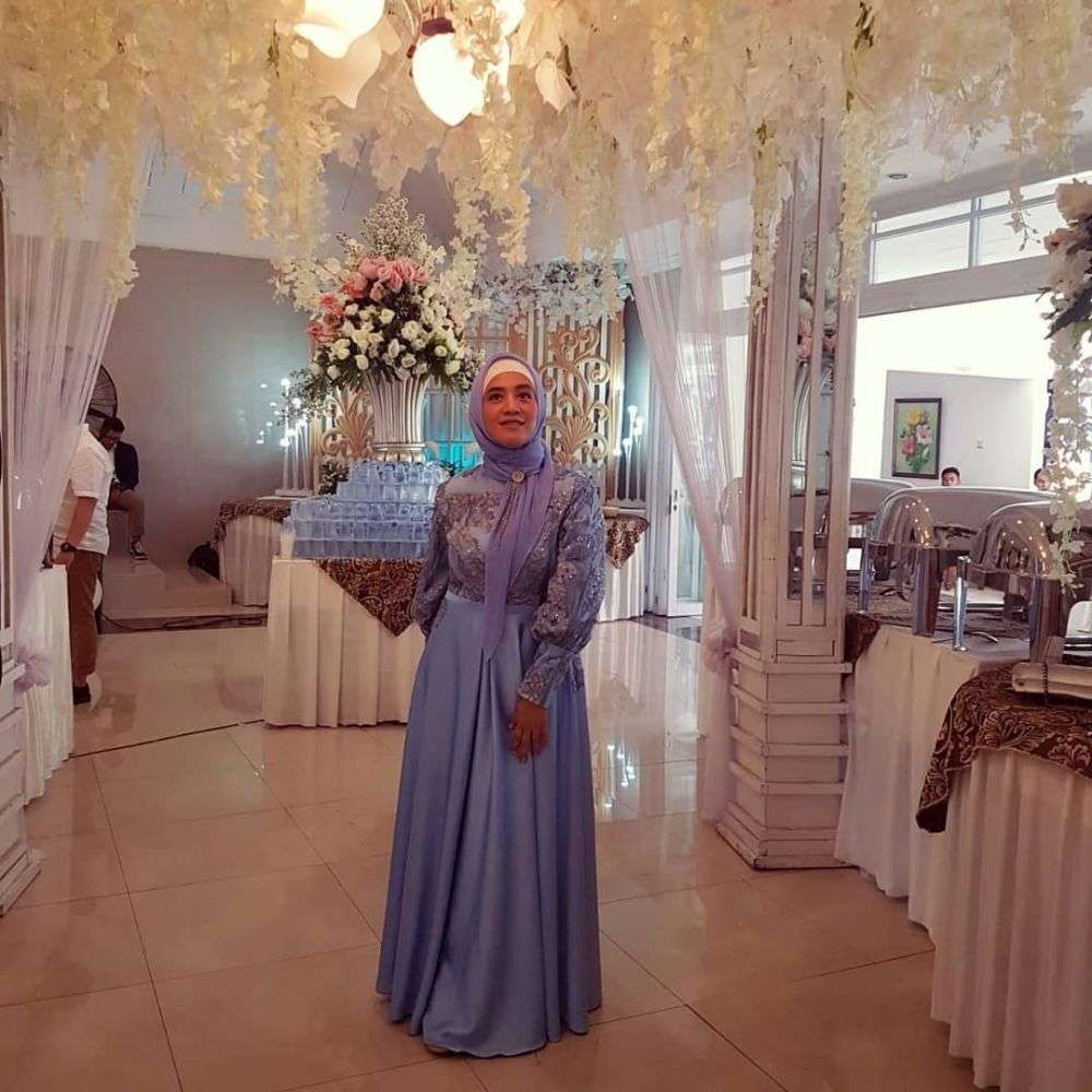 10 Foto Terbaru Teh Euis Serial ‘Keluarga Cemara’, Dulu Remaja Polos Kini Jadi Ibu-Ibu Sosialita!