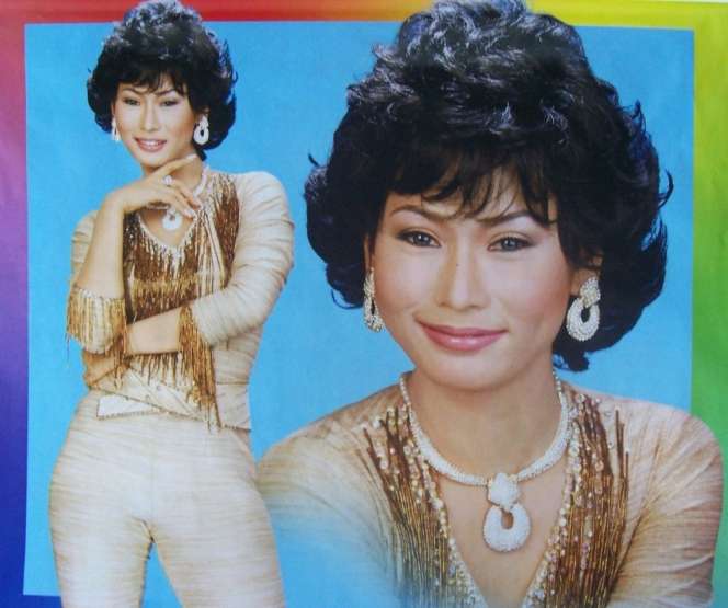 10 Foto Lawas Pedangdut Saat Masih di Orkes Keliling, Mpok Alpa Beda Banget!