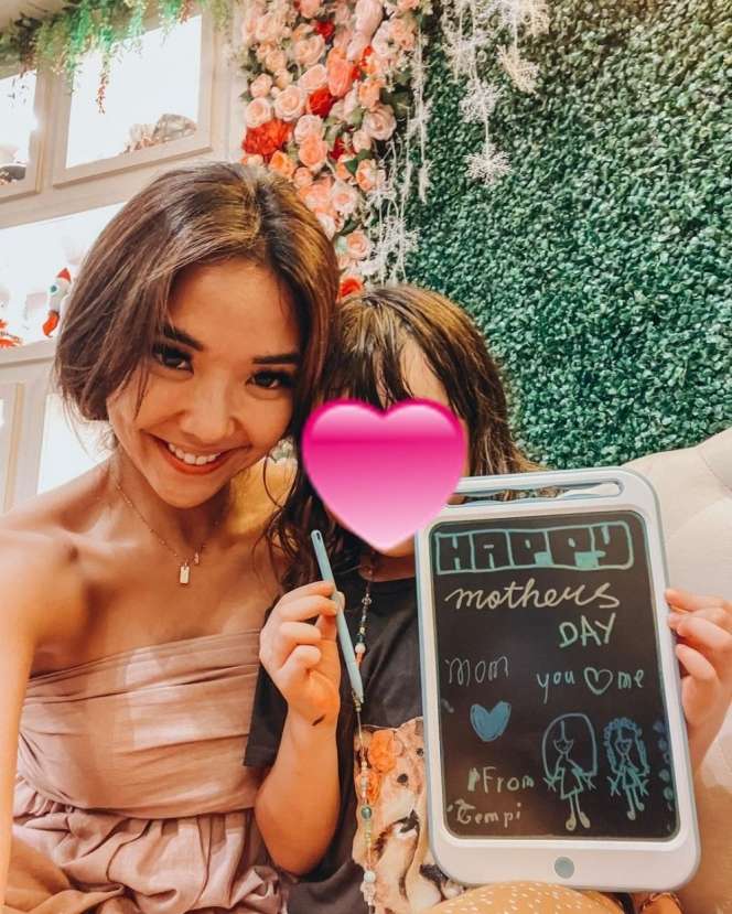 10 Potret Gisel & Gading Marten Liburan Bareng di Bali, Tubuh Makin Kurus Jadi Omongan!