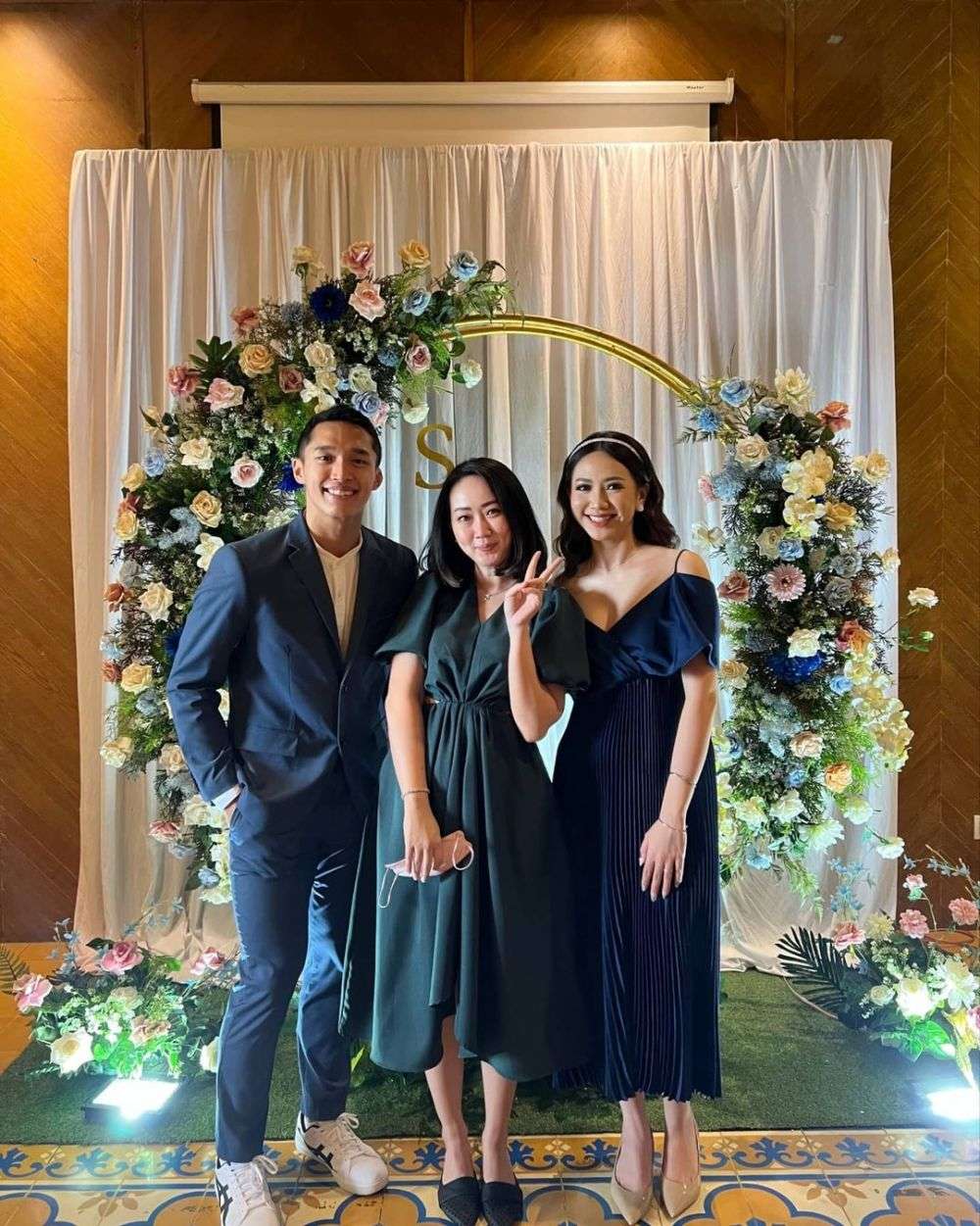8 Momen Jonatan Christie Melamar Shanju Eks JKT 48