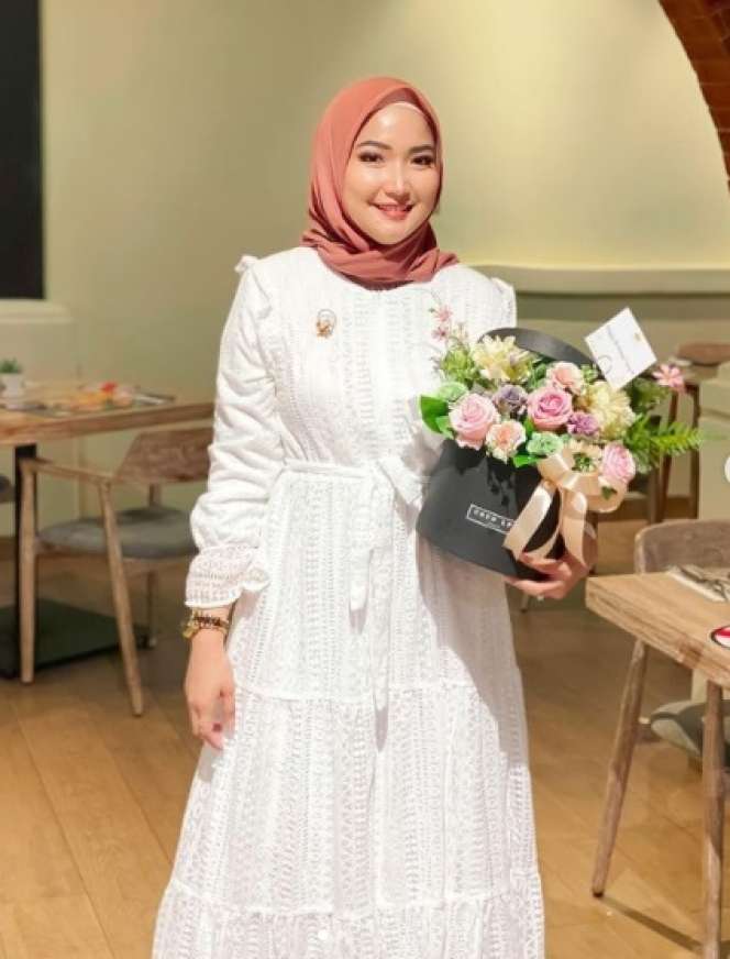 10 Potret Winda Khair, Ibu Persit Hits yang Jadi Idola