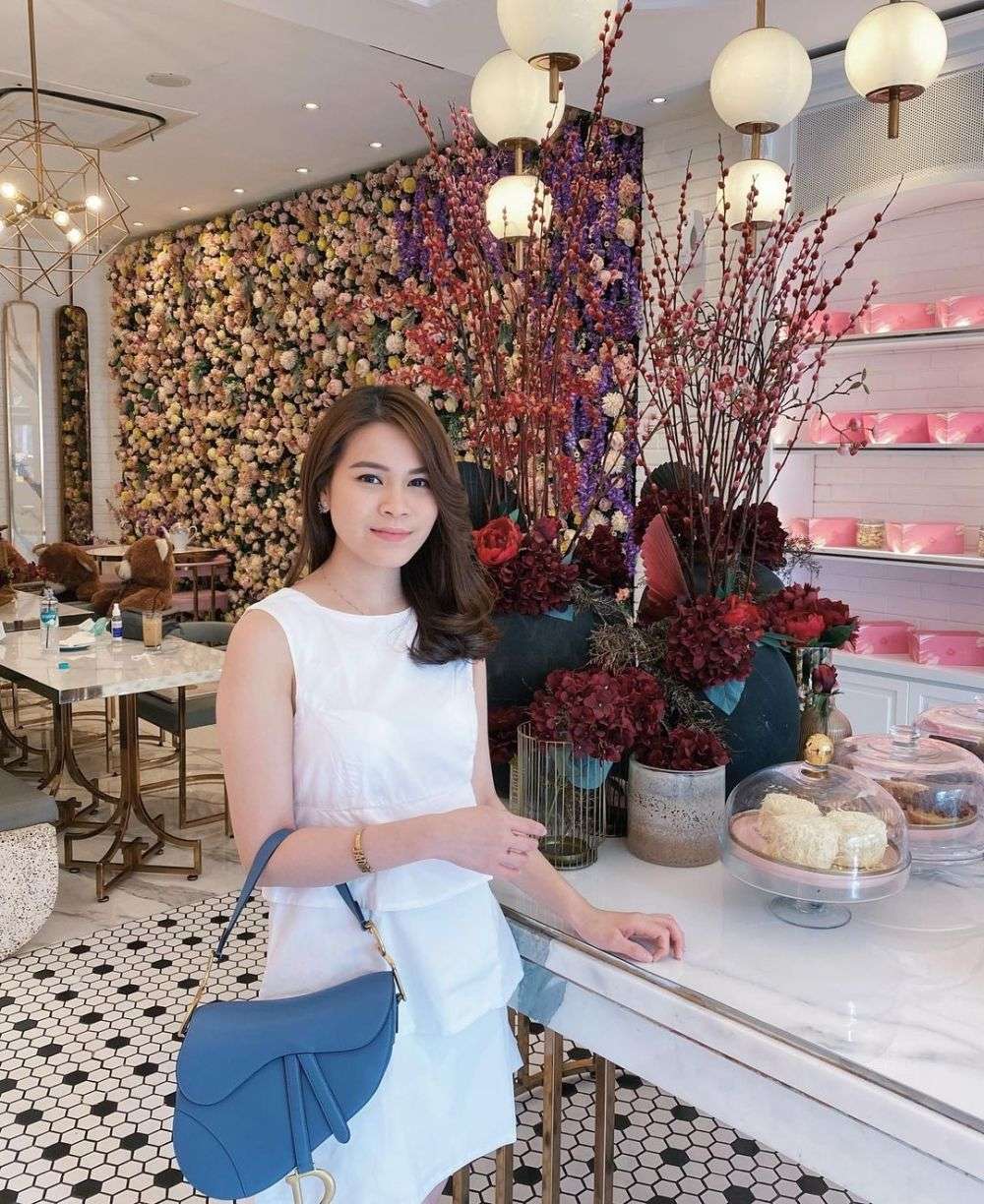 10 Potret Chen Giovani Calon Mantu Hotman Paris, Bukan Wanita Sembarangan!