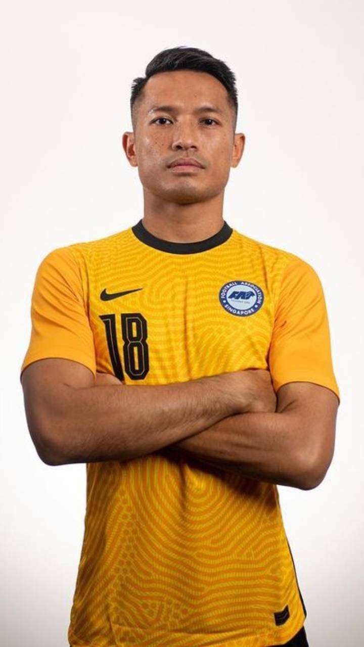 Ada Gaya Hassan Sunny Kiper Timnas Singapura VS Vicky Prasetyo, Dibilang Mirip!