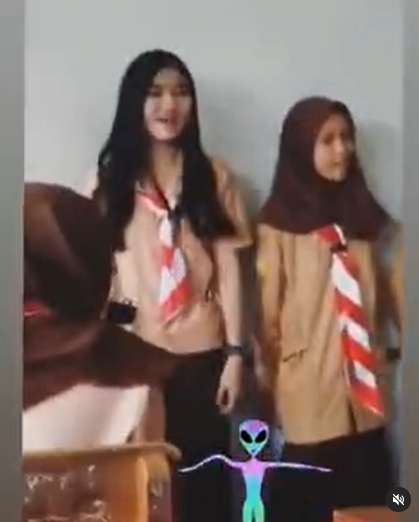 Viral Siswi Cantik Gak Ketulungan, Jadi Inceran Siswa dan Para Guru, Lihat 10 Potretnya!