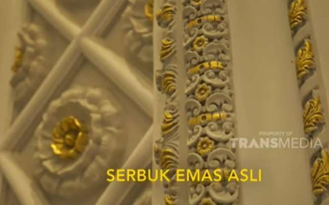 Penampakan Rumah Crazy Rich Surabaya Aswin Yanuar, Berlapis Emas dan Swarovski!
