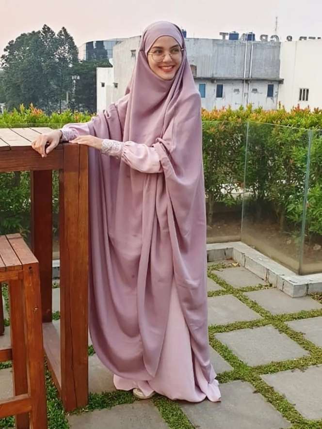 Dulu Ditinggal Suami Kepincut Janda Kaya, Kondisi Nadya Almira Kini Bikin Syok, Lihat 8 Potretnya!