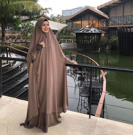 Dulu Ditinggal Suami Kepincut Janda Kaya, Kondisi Nadya Almira Kini Bikin Syok, Lihat 8 Potretnya!
