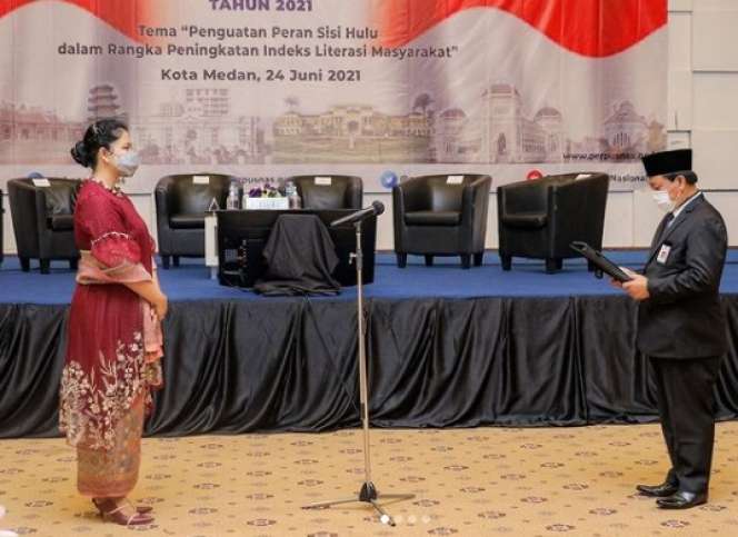 Koleksi Sepatu Mewah Kahiyang Ayu, Harganya Bikin Melongo!
