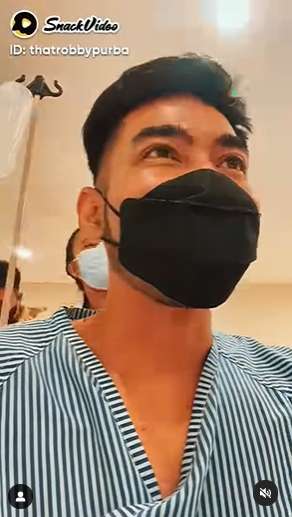 10 Potret Robby Purba Idap Tumor Payudara, Kasus Langka, Ini Kondisinya Sekarang!