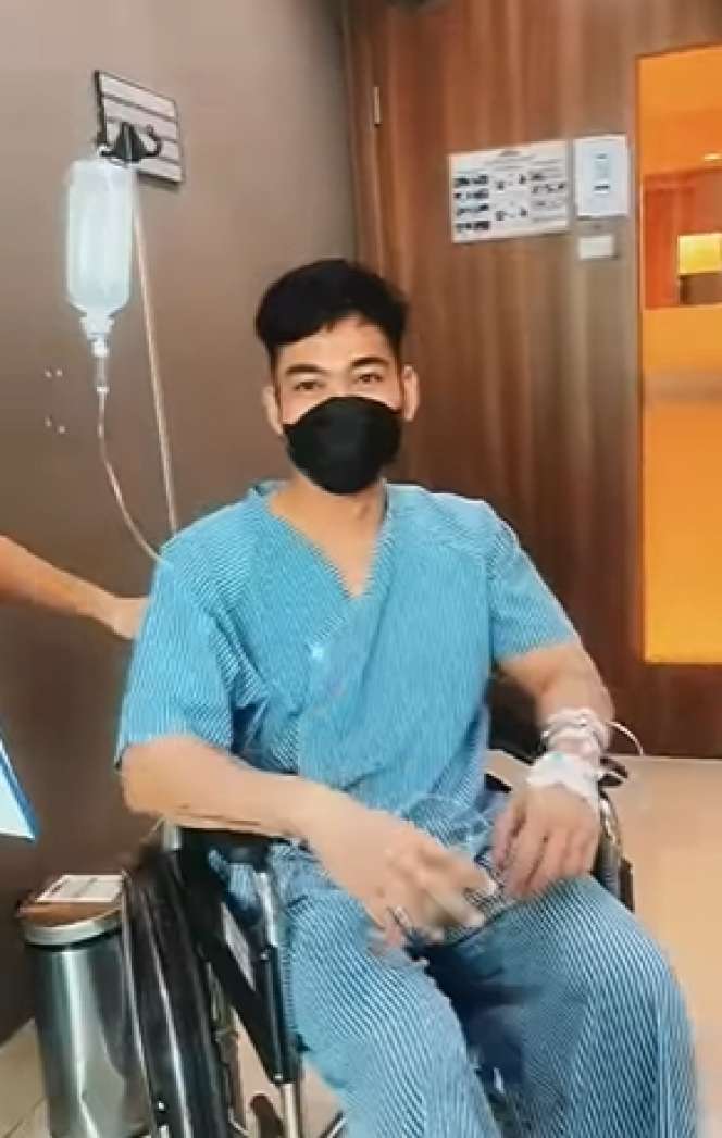 10 Potret Robby Purba Idap Tumor Payudara, Kasus Langka, Ini Kondisinya Sekarang!