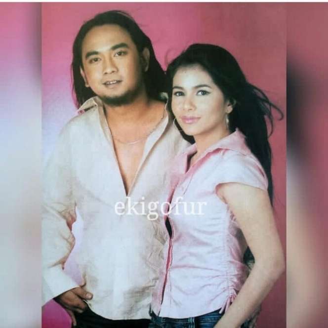 10 Foto Lawas Musisi Saat Zaman Pacaran, Masa Muda Duta Sheila On 7 Bikin Melongo!
