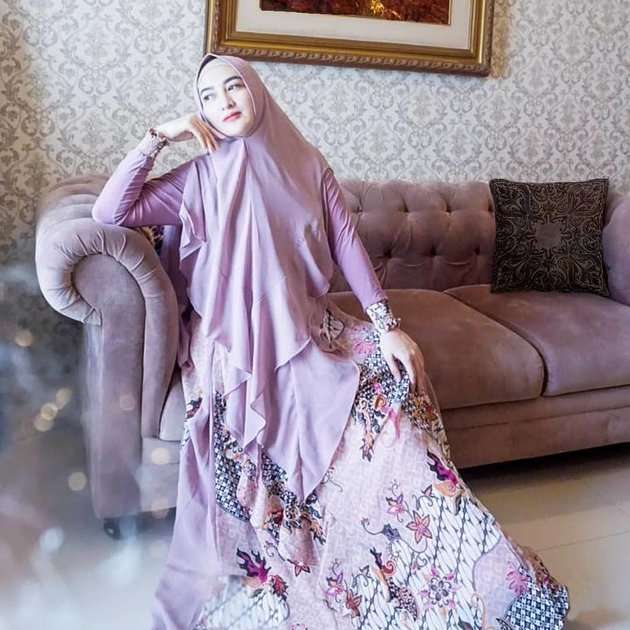 Pilih Cerai Daripada Dimadu, Intip 10 Foto Terbaru Mantan Istri Sahrul Gunawan, Kini Jadi Saingan!